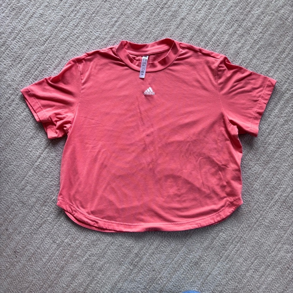 adidas Coral-Pink Short Sleeve Cropped Tee with Chest Logo XL